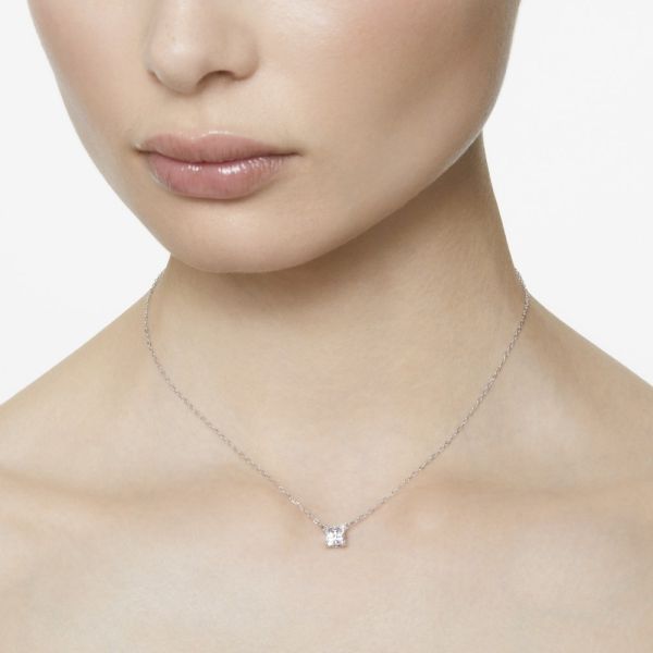 Colar Swarovski Attract Lapidação Quadrada Branco Lacado a Ródio